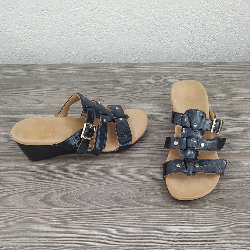 Near New Vionic RADIA Navy Blue Low Wedge Slides Size 5 Croc Embossed Orthaheel